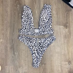 Cheetah bikini